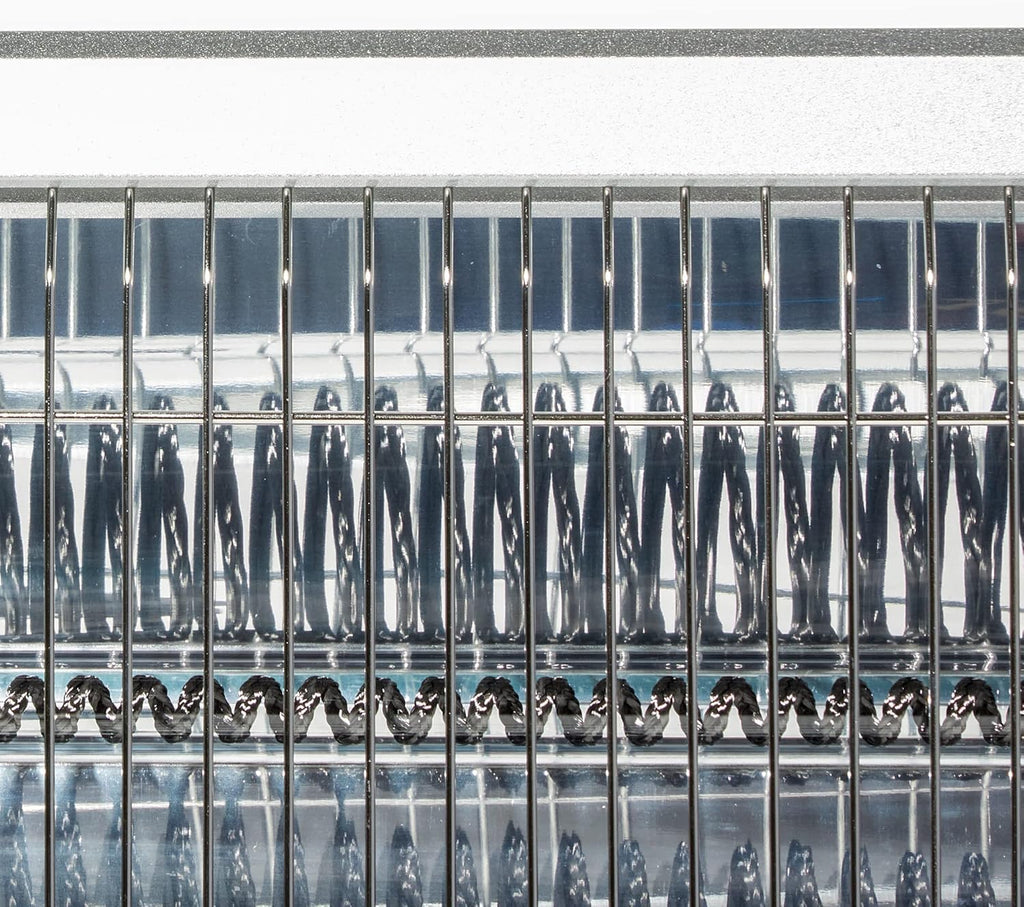 Smart greenhouse heater with built-in temperature control and digital thermostat